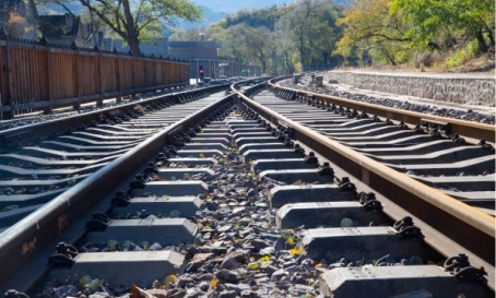 改性尼龍PA6和PA66在高速鐵路、機車工業(yè)中的應(yīng)用